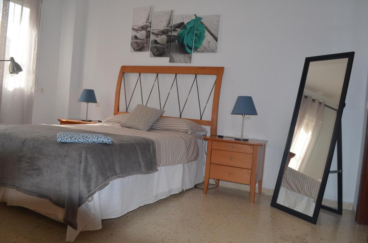 Apartamento Reformado Parking Gratis Apartment Sevilla Bagian luar foto