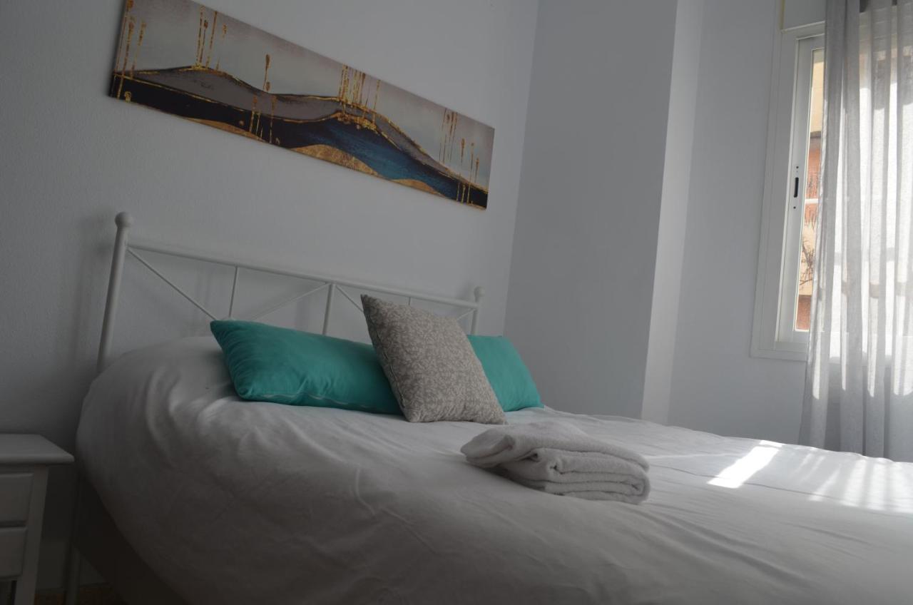 Apartamento Reformado Parking Gratis Sevilla Bagian luar foto