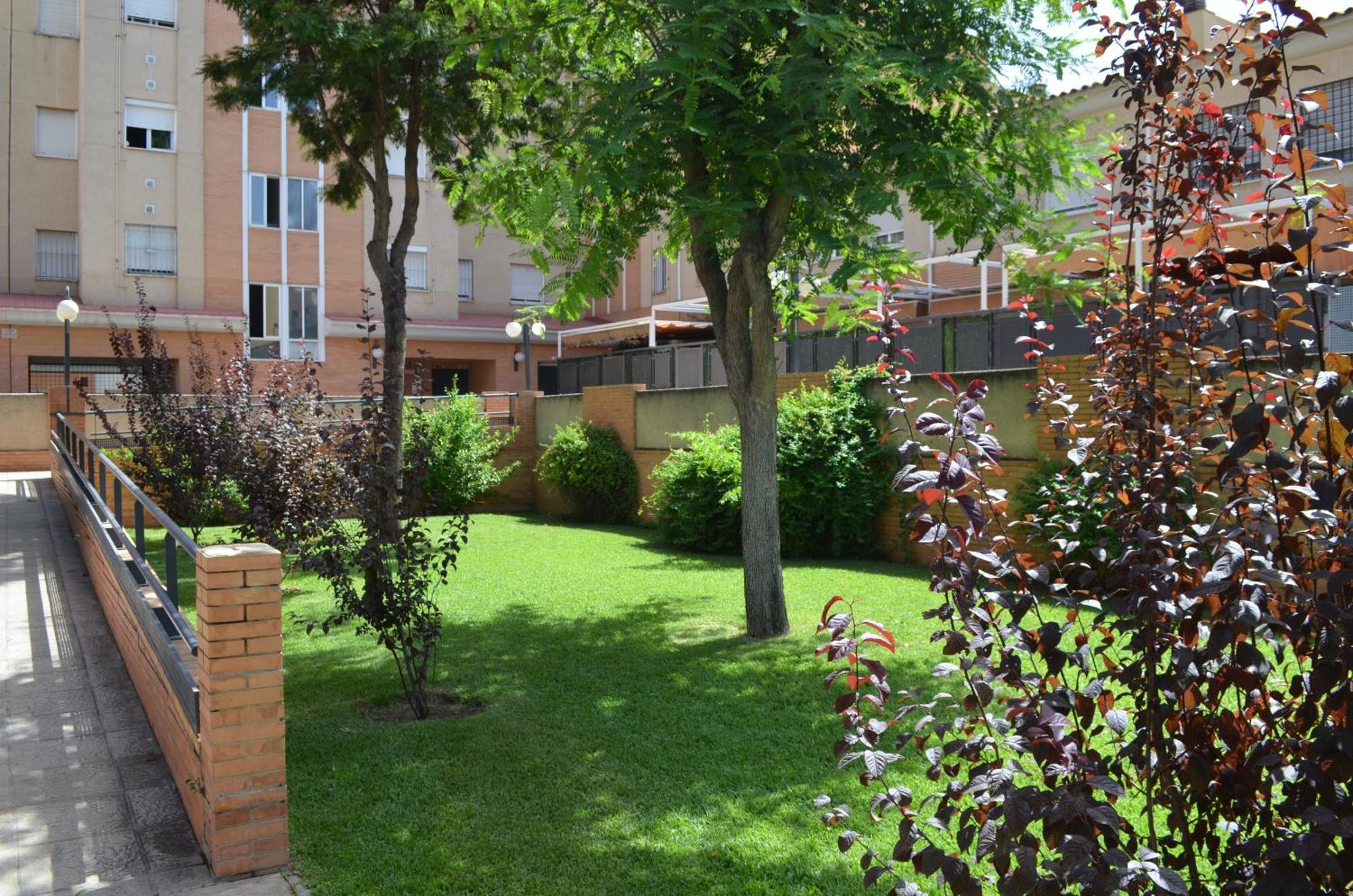 Apartamento Reformado Parking Gratis Sevilla Bagian luar foto