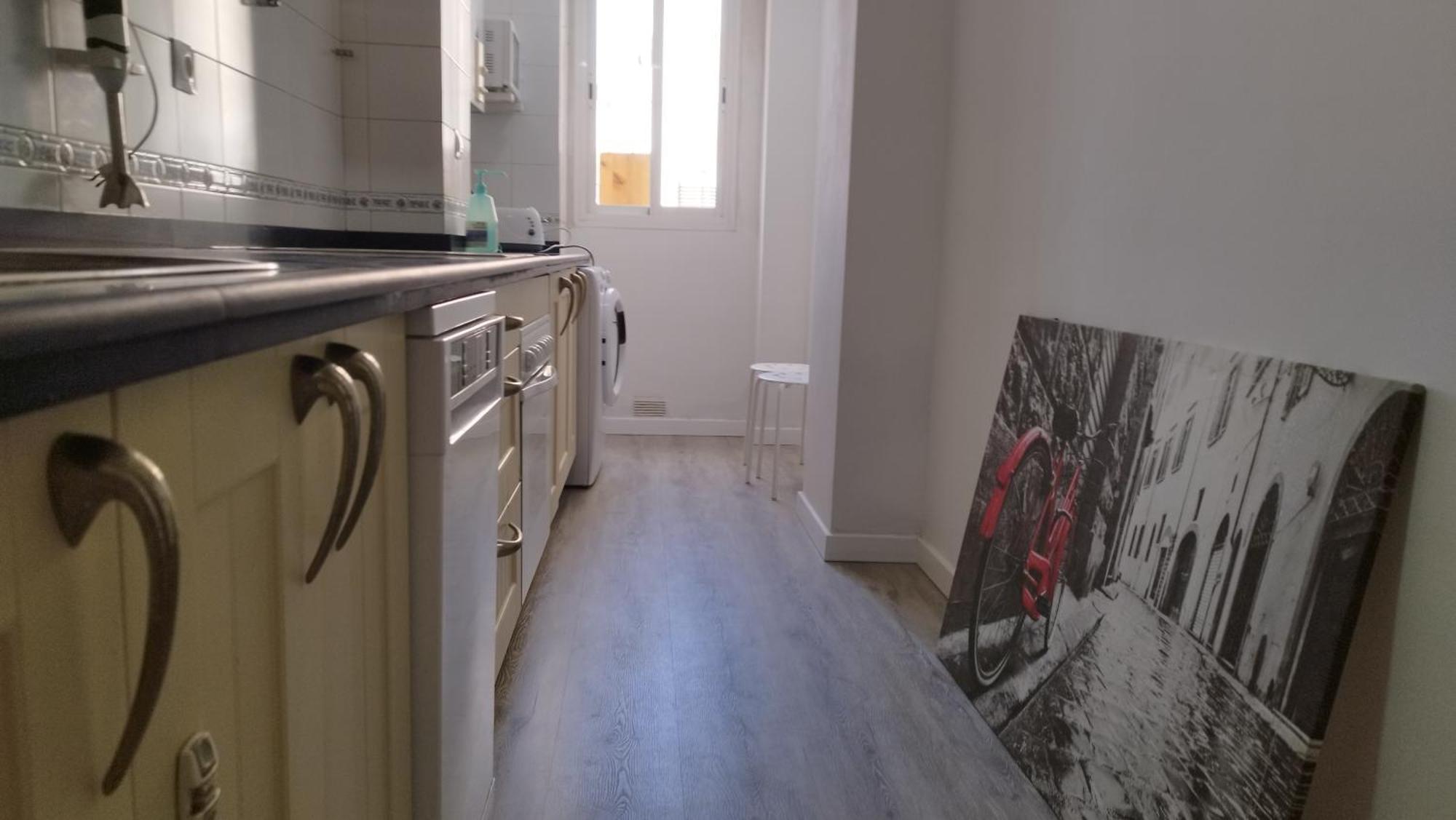 Apartamento Reformado Parking Gratis Sevilla Bagian luar foto